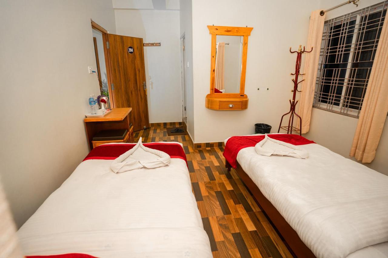 Hotel Dela Mount بوكْرا المظهر الخارجي الصورة