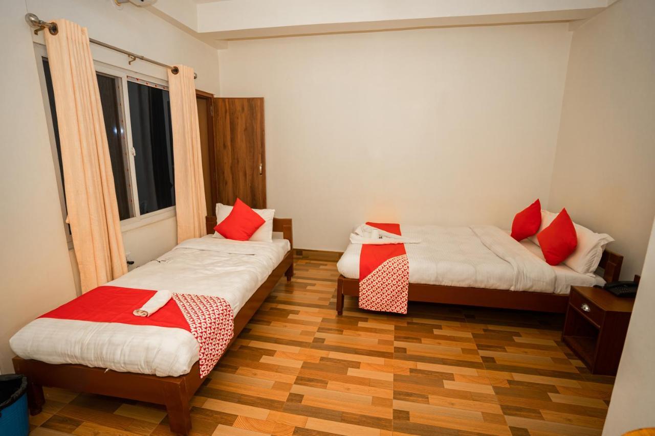 Hotel Dela Mount بوكْرا المظهر الخارجي الصورة