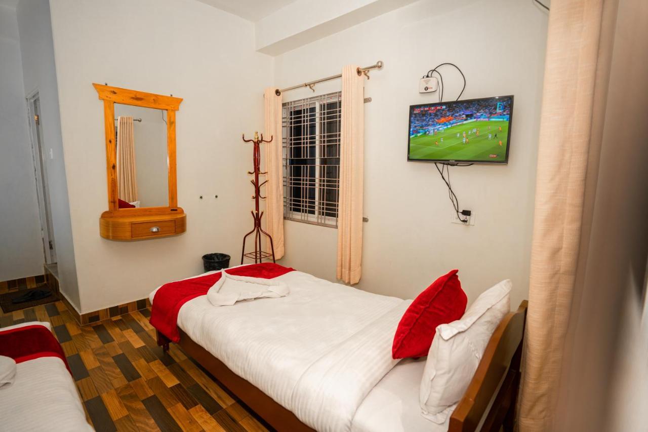 Hotel Dela Mount بوكْرا المظهر الخارجي الصورة