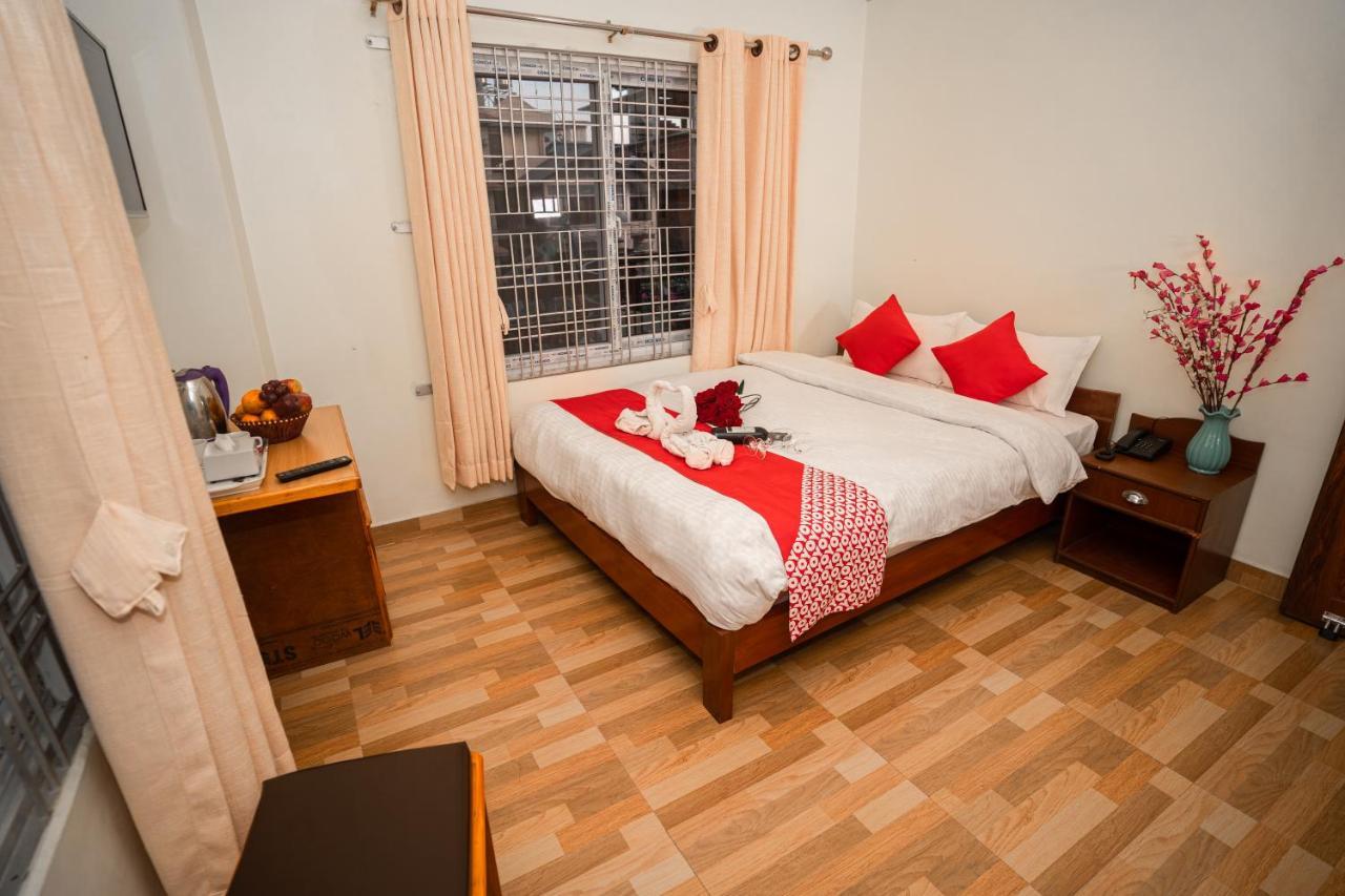 Hotel Dela Mount بوكْرا المظهر الخارجي الصورة